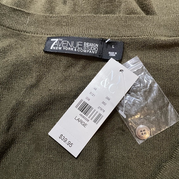 NWT ~ 7TH Ave. NY&C Cardigan Sz. L - Picture 3 of 4